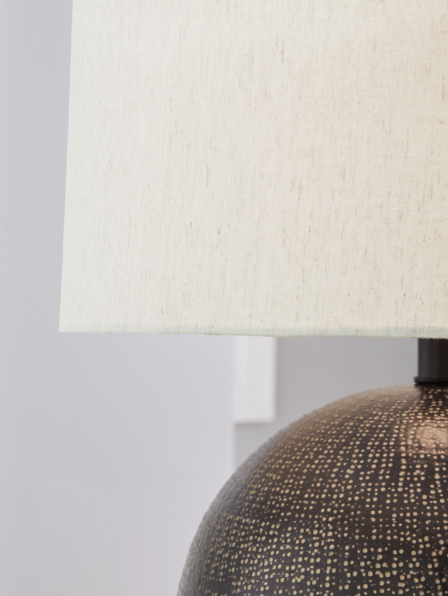 Hambell - Metal Table Lamp - Black / Gold Finish