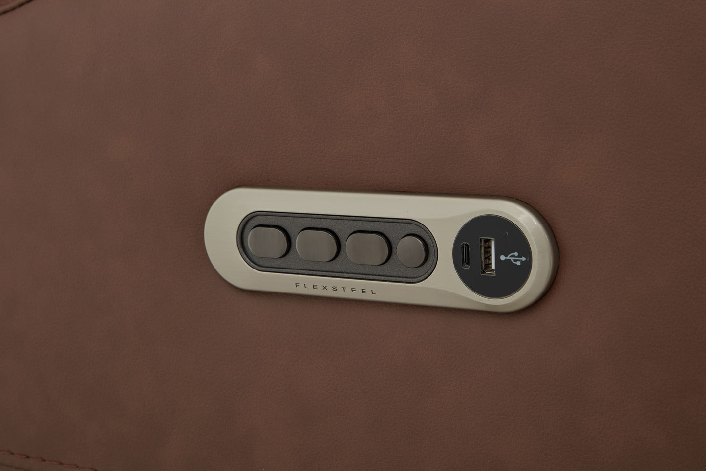 Warren - Power Reclining Loveseat With Console, Power Headrest & Lumbar